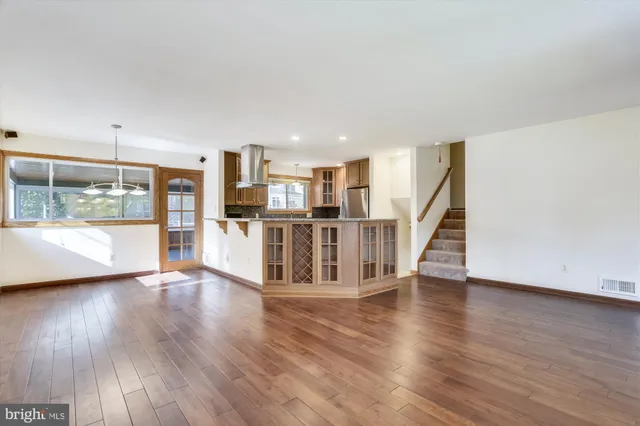 $4,750 | 6403 Tone Drive, Bethesda, MD 20817