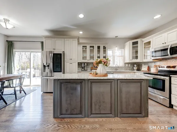 $559,900 | 190 Waterhole Road, Colchester, CT 06415