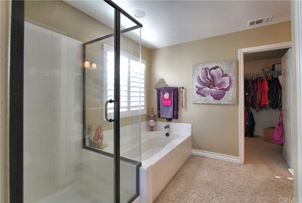 35107 Hogan Drive Beaumont, CA 92223 - Photo 26 of 42 a very nice looking room with a mirror