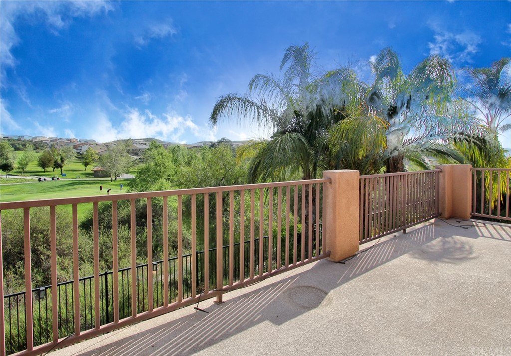 35107 Hogan Drive Beaumont, CA 92223 - Photo 31 of 42 a balcony with an ocean view