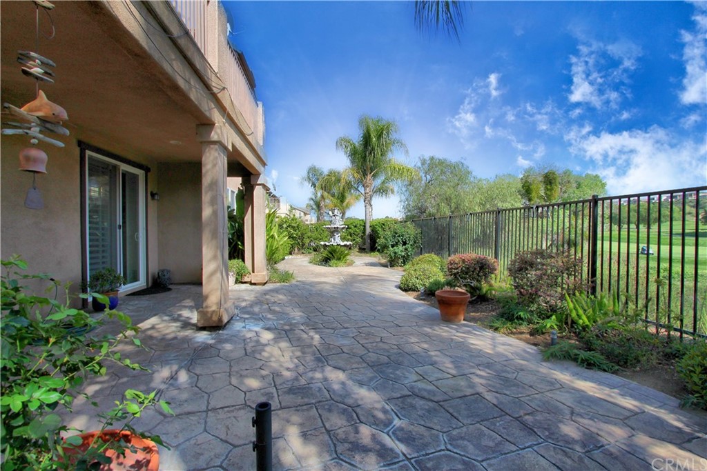 35107 Hogan Drive Beaumont, CA 92223 - Photo 35 of 42 a view of a garden with potted plants