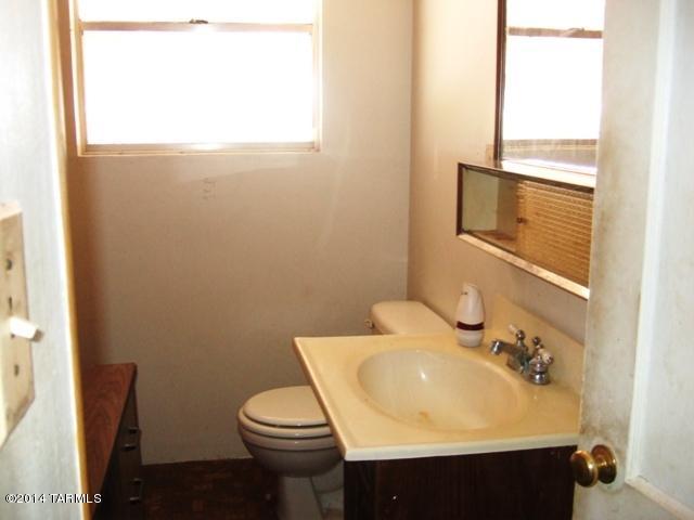 1060 West Keener Road Ajo, AZ 85321 - Photo 7 of 12