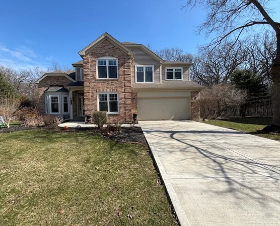 $499,000 | 33993 Treeline Court, Grayslake, IL 60030