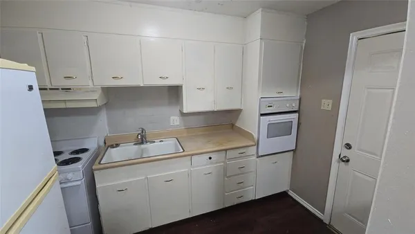 $1,000 | 400 Oak Drive, Unit 2D, Terrell, TX 75160