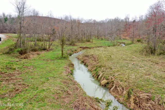 $370,000 | Skull Creek Road, Robbins, TN 37852