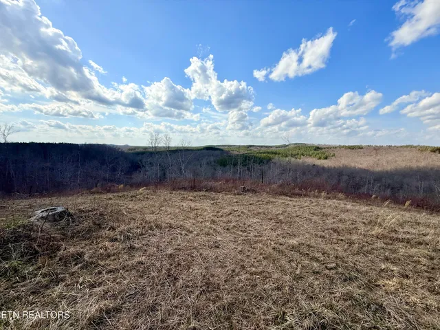 $370,000 | Skull Creek Road, Robbins, TN 37852