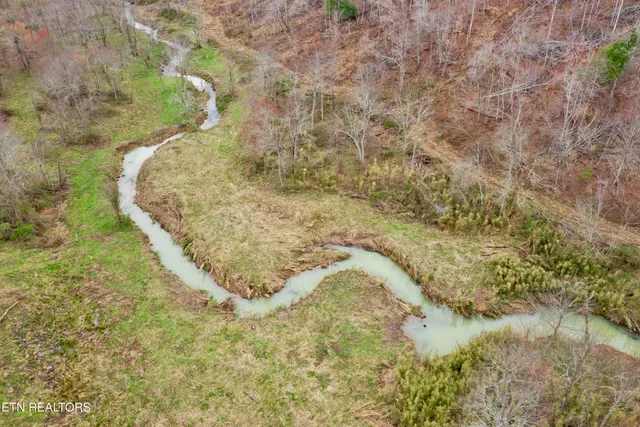 $370,000 | Skull Creek Road, Robbins, TN 37852