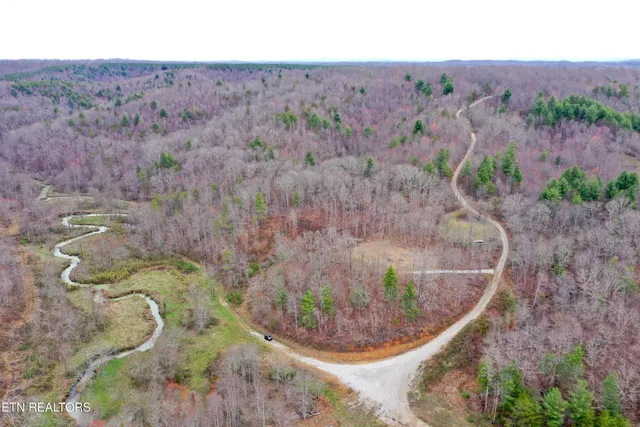 $370,000 | Skull Creek Road, Robbins, TN 37852