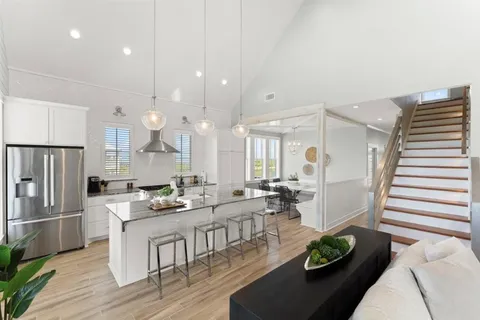 $659,995 | 3831 Lake Breeze Road, Lake Charles, LA 70605