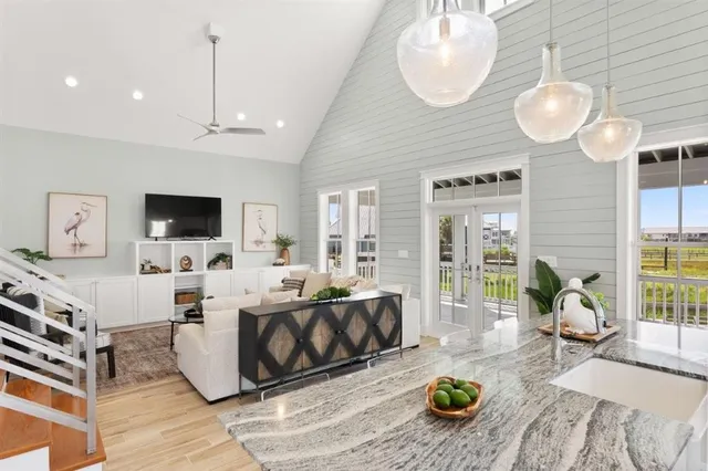 $659,995 | 3831 Lake Breeze Road, Lake Charles, LA 70605