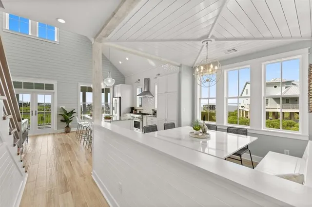 $659,995 | 3831 Lake Breeze Road, Lake Charles, LA 70605