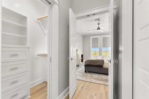 $659,995 | 3831 Lake Breeze Road, Lake Charles, LA 70605