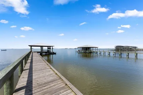 $659,995 | 3831 Lake Breeze Road, Lake Charles, LA 70605