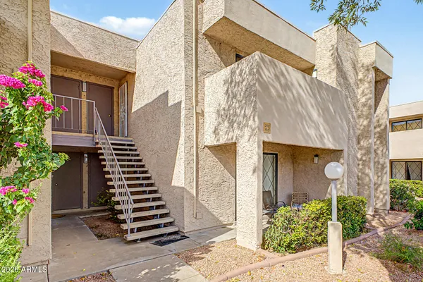 $239,000 | 1920 West Lindner Avenue, Unit 202, Mesa, AZ 85202