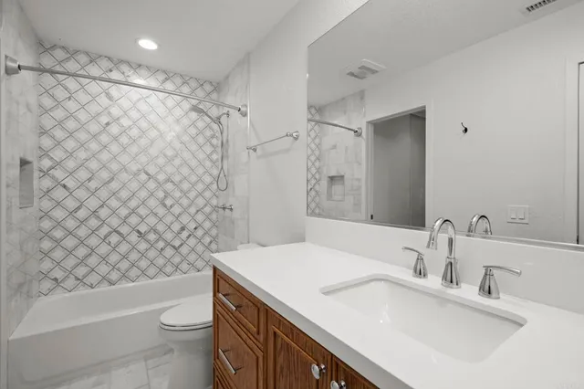 $549,900 | 11584 Fury Lane, Unit 125, El Cajon, CA 92019