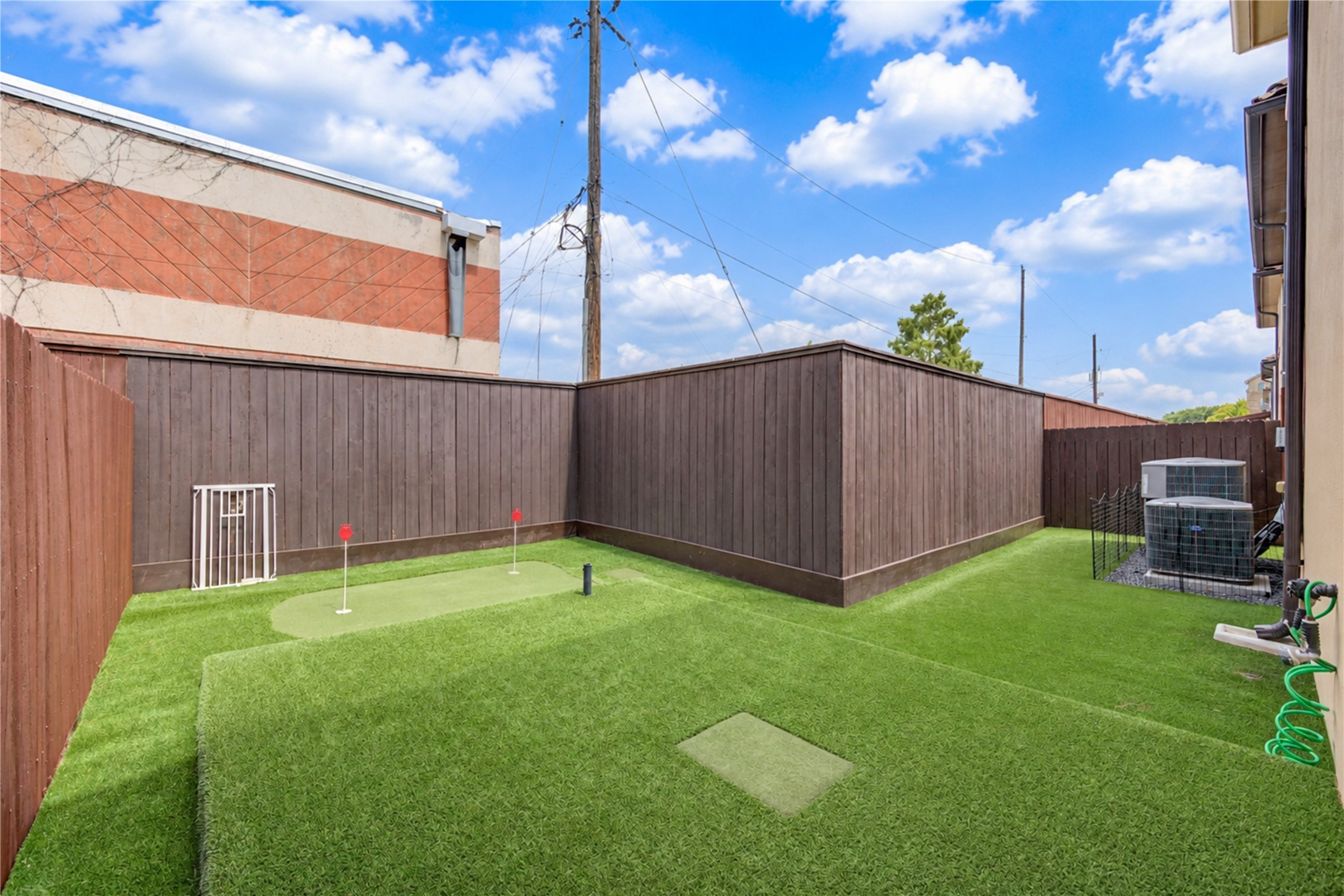 7615 Pine Ridge Terrace Road Houston, TX 77081 - Photo 34 of 39 Gallery Image 34