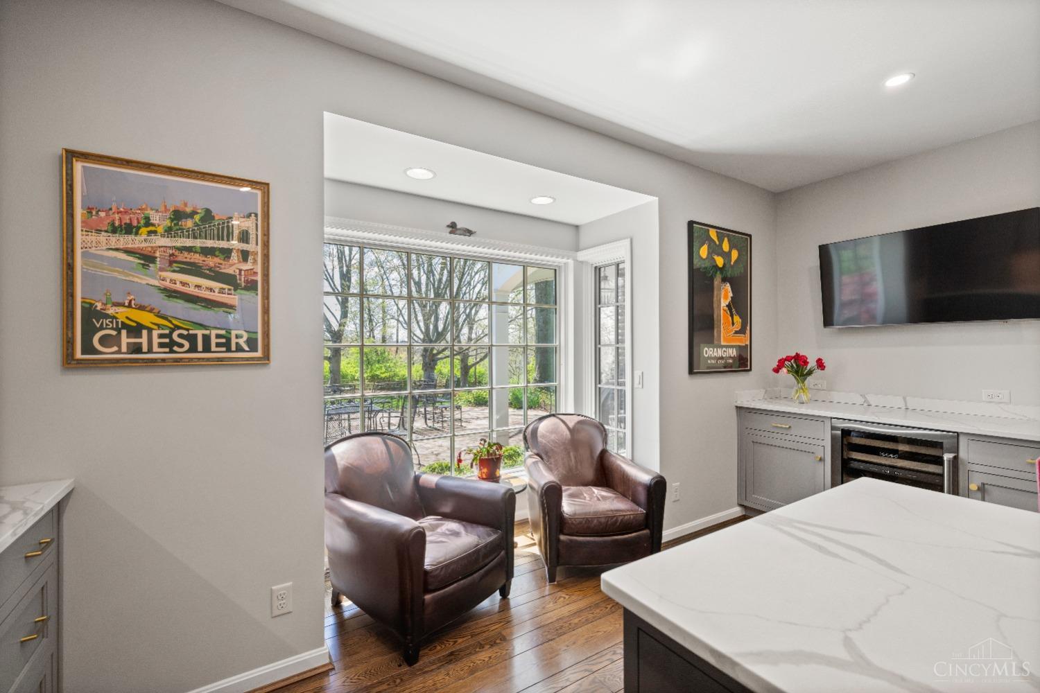 2787 Walsh Road Cincinnati, OH 45208 - Photo 10 of 31 Gallery Image 10