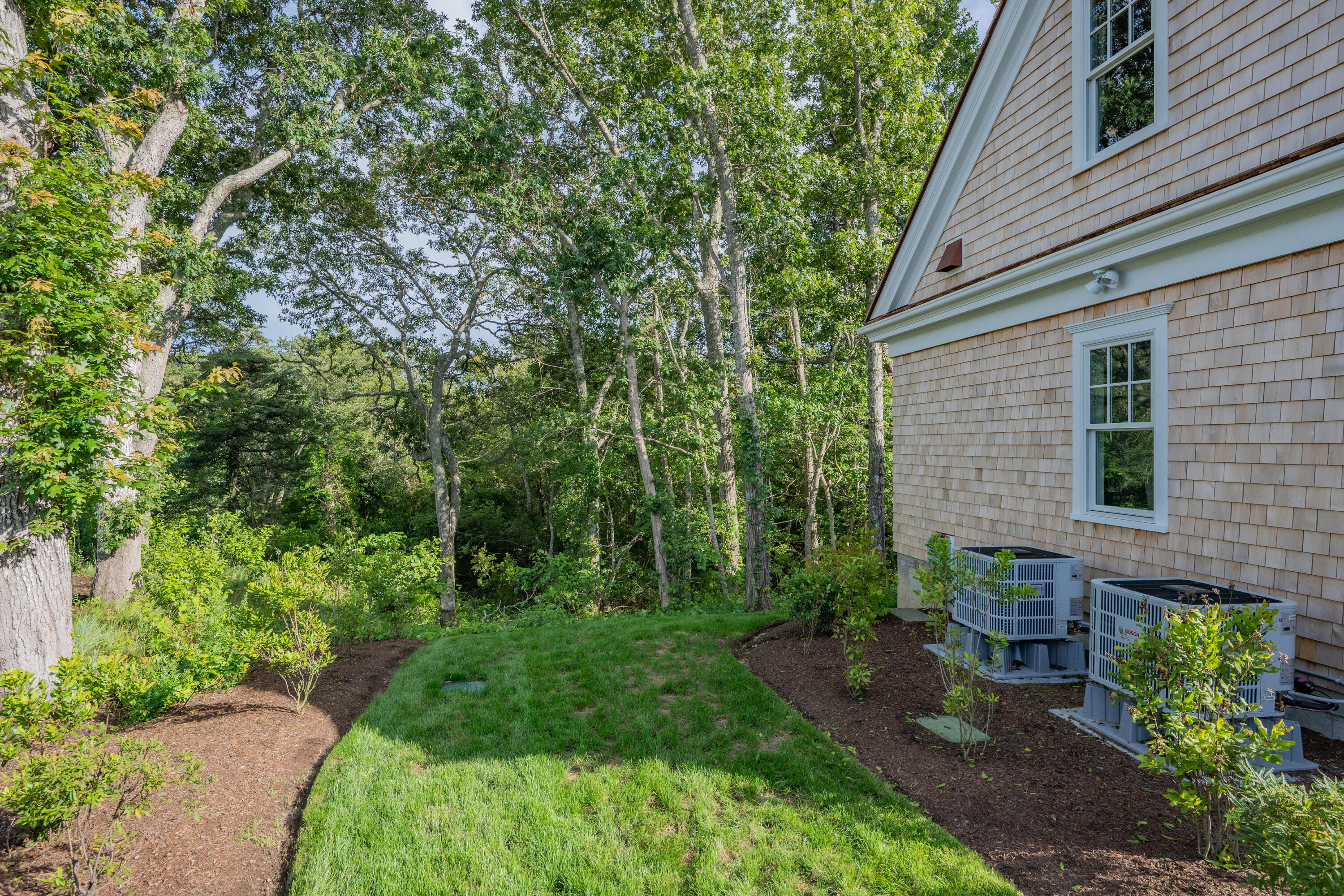 287 Cedar Street Chatham, MA 02633 - Photo 26 of 63 Side view