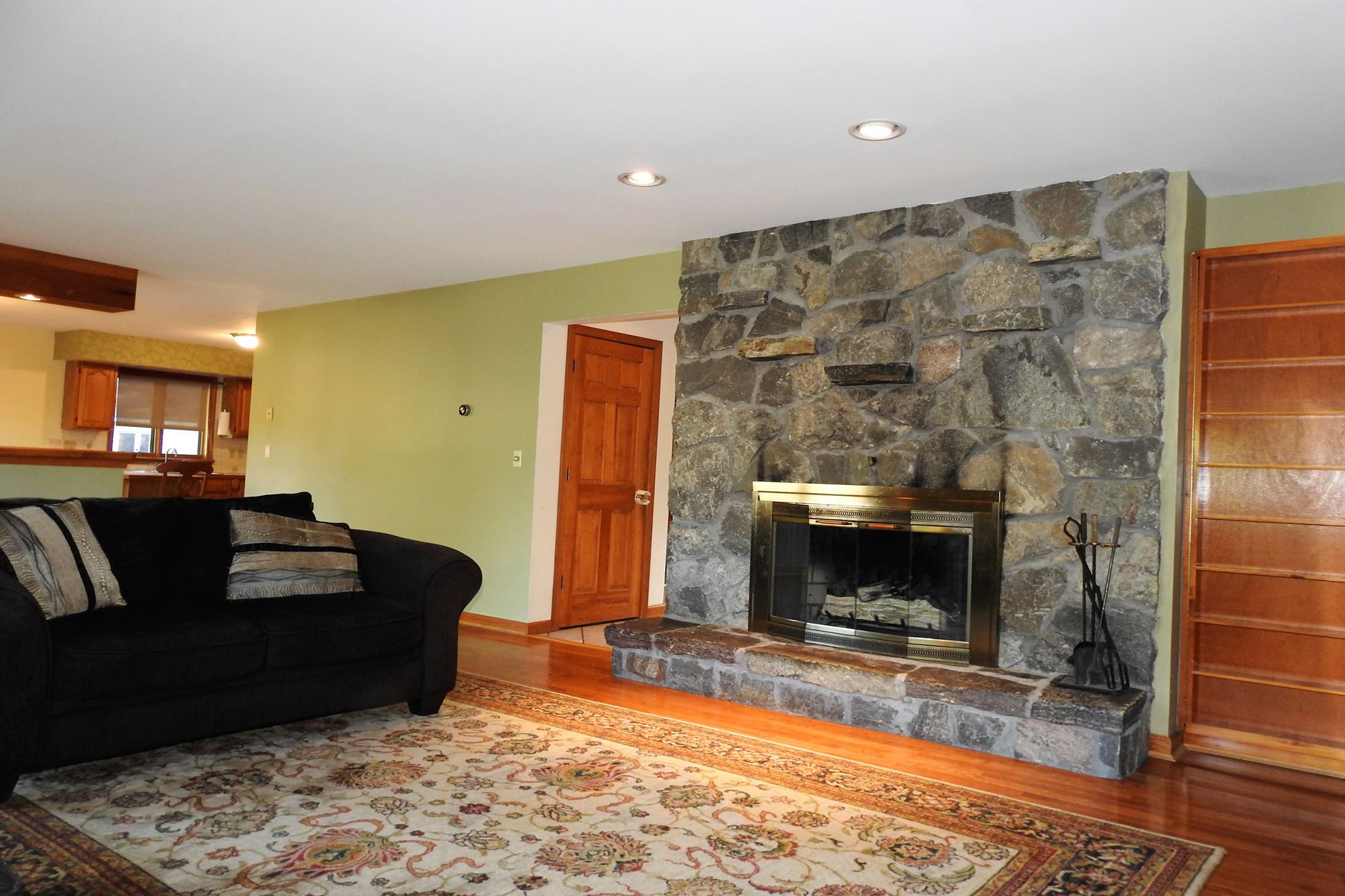 10 Wendy Lane Rutland, VT 05701 - Photo 14 of 34 Gallery Image 14