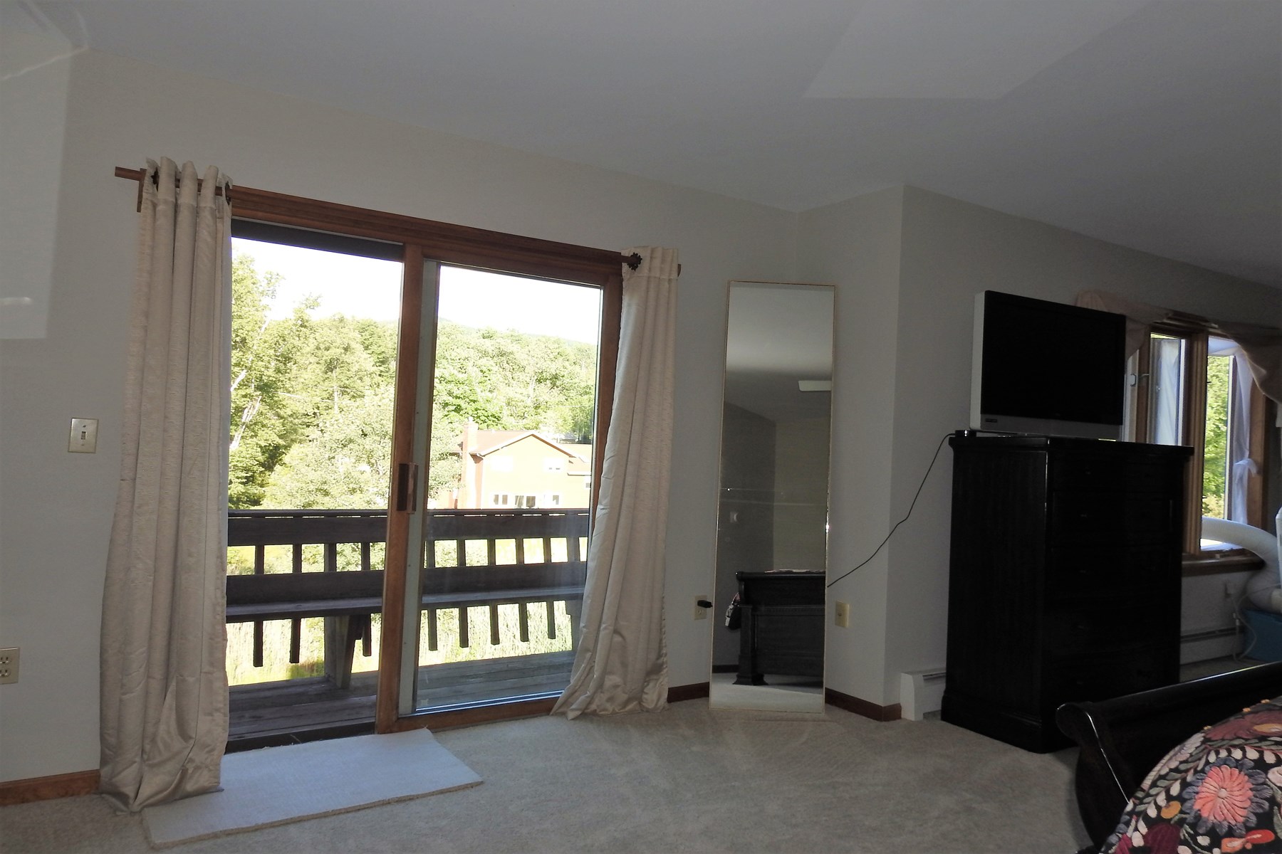 10 Wendy Lane Rutland, VT 05701 - Photo 21 of 34 Gallery Image 21