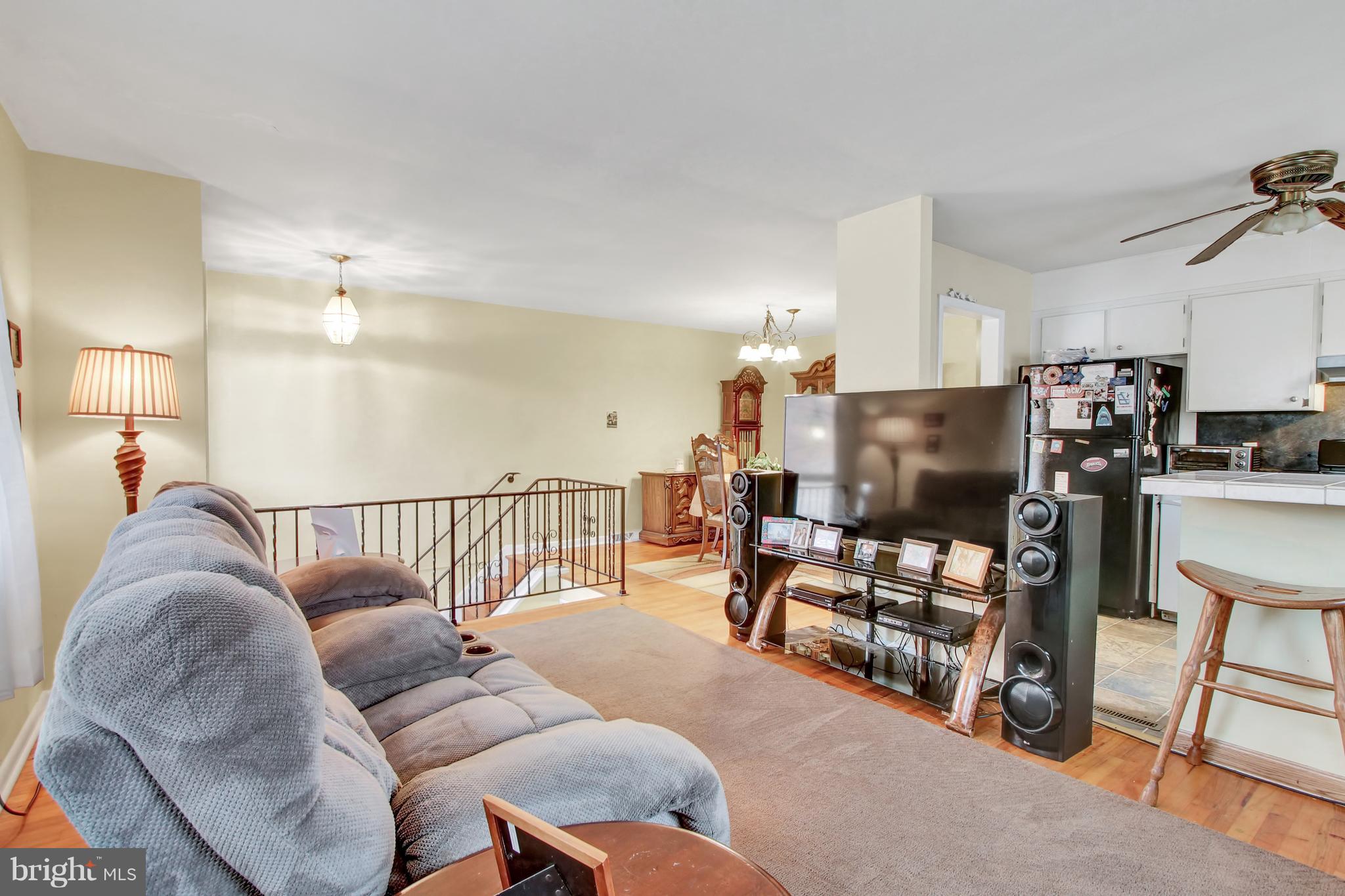 519 Spring Avenue Lititz, PA 17543 - Photo 4 of 21