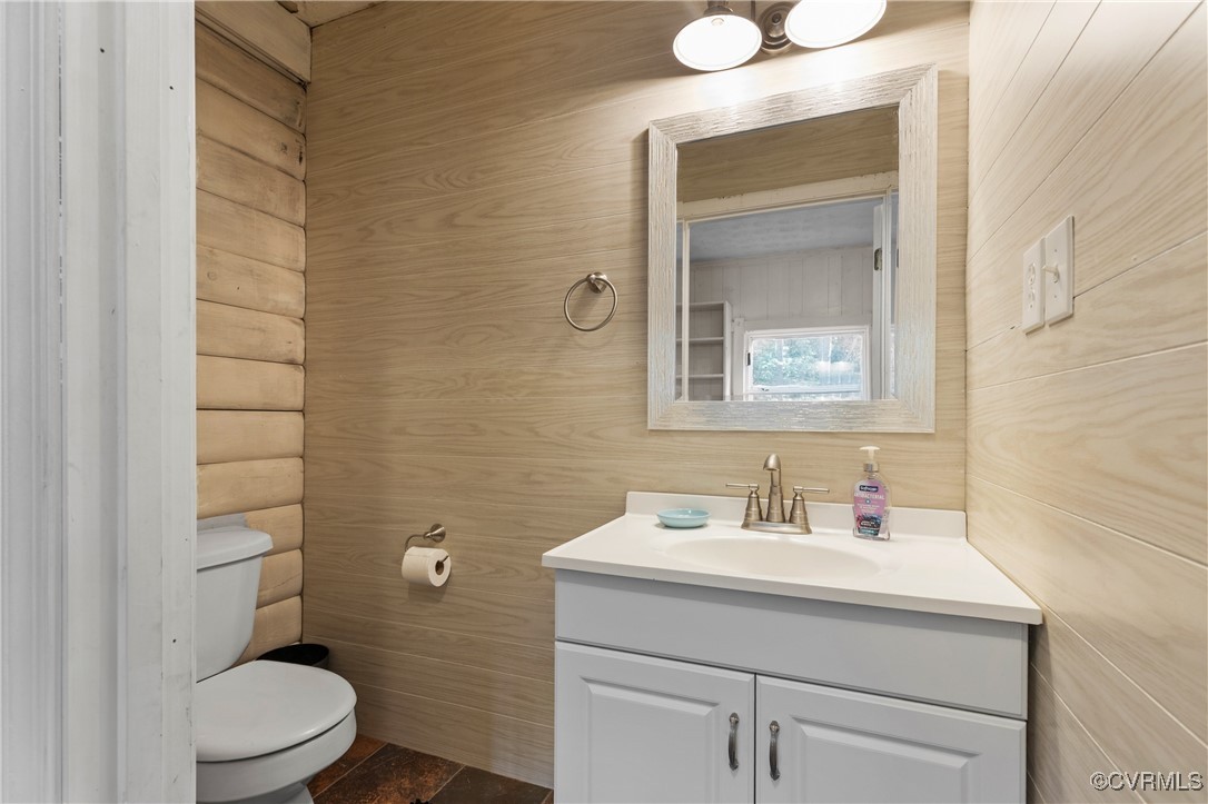 8570 Farmville Road Farmville, VA 23901 - Photo 42 of 50 1/2 Bath on Main Level