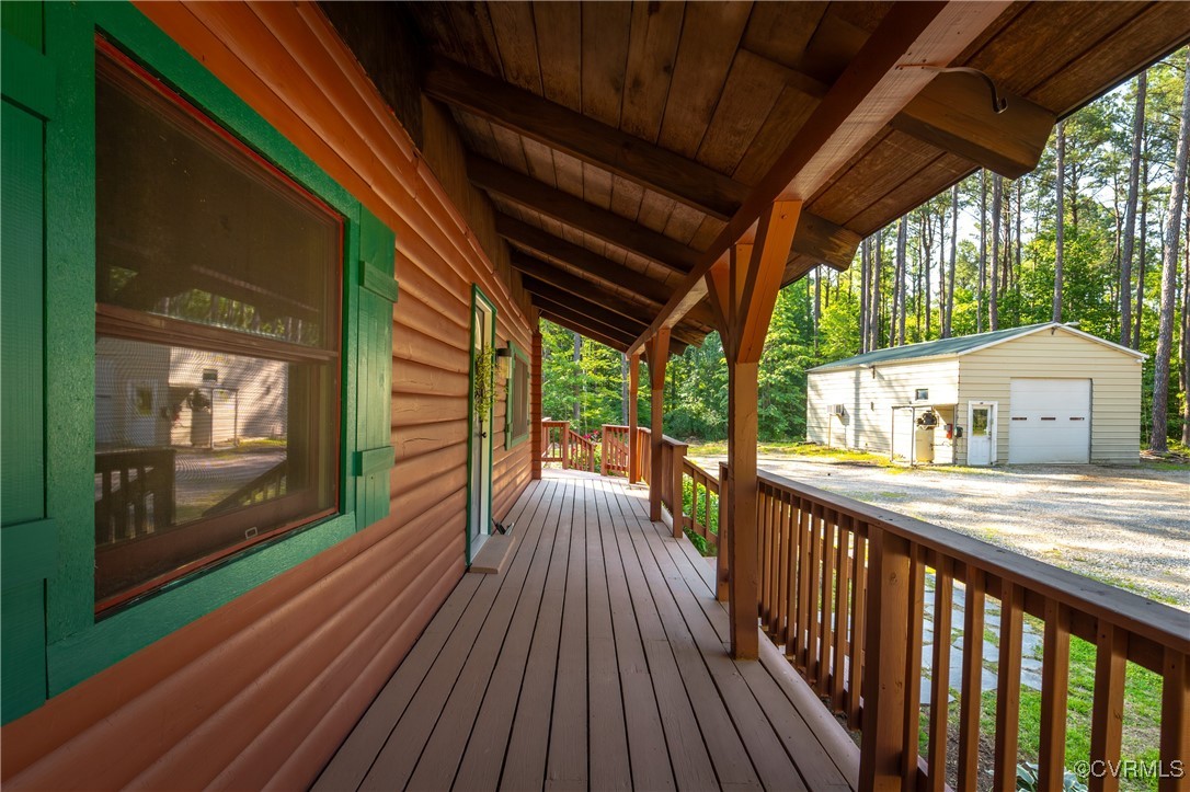8570 Farmville Road Farmville, VA 23901 - Photo 5 of 50 Front Porch