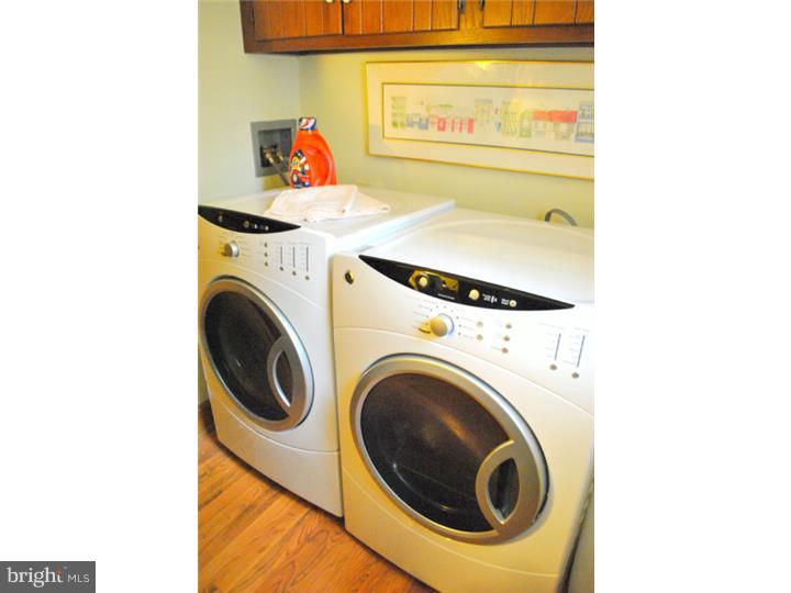 3845 Lehnenberg Road Riegelsville, PA 18077 - Photo 14 of 25 Laundry Room