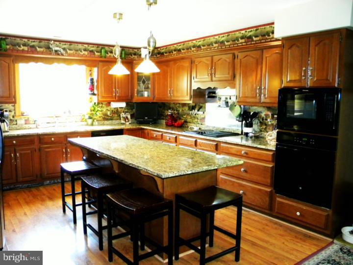 3845 Lehnenberg Road Riegelsville, PA 18077 - Photo 8 of 25 Kitchen