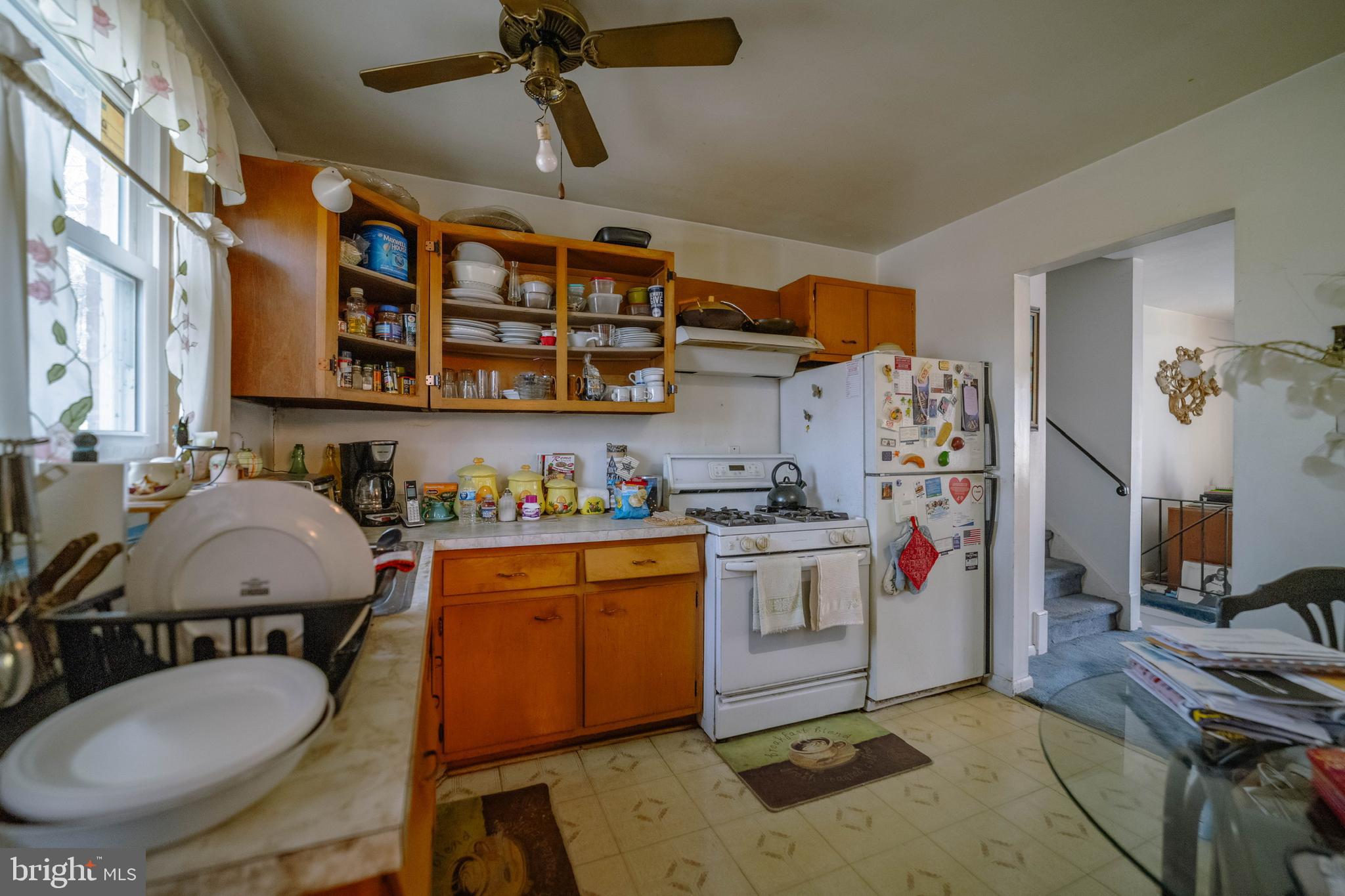 6900 Temple Hill Road Temple Hills, MD 20748 - Photo 26 of 43 a view of a kitchen and workspace