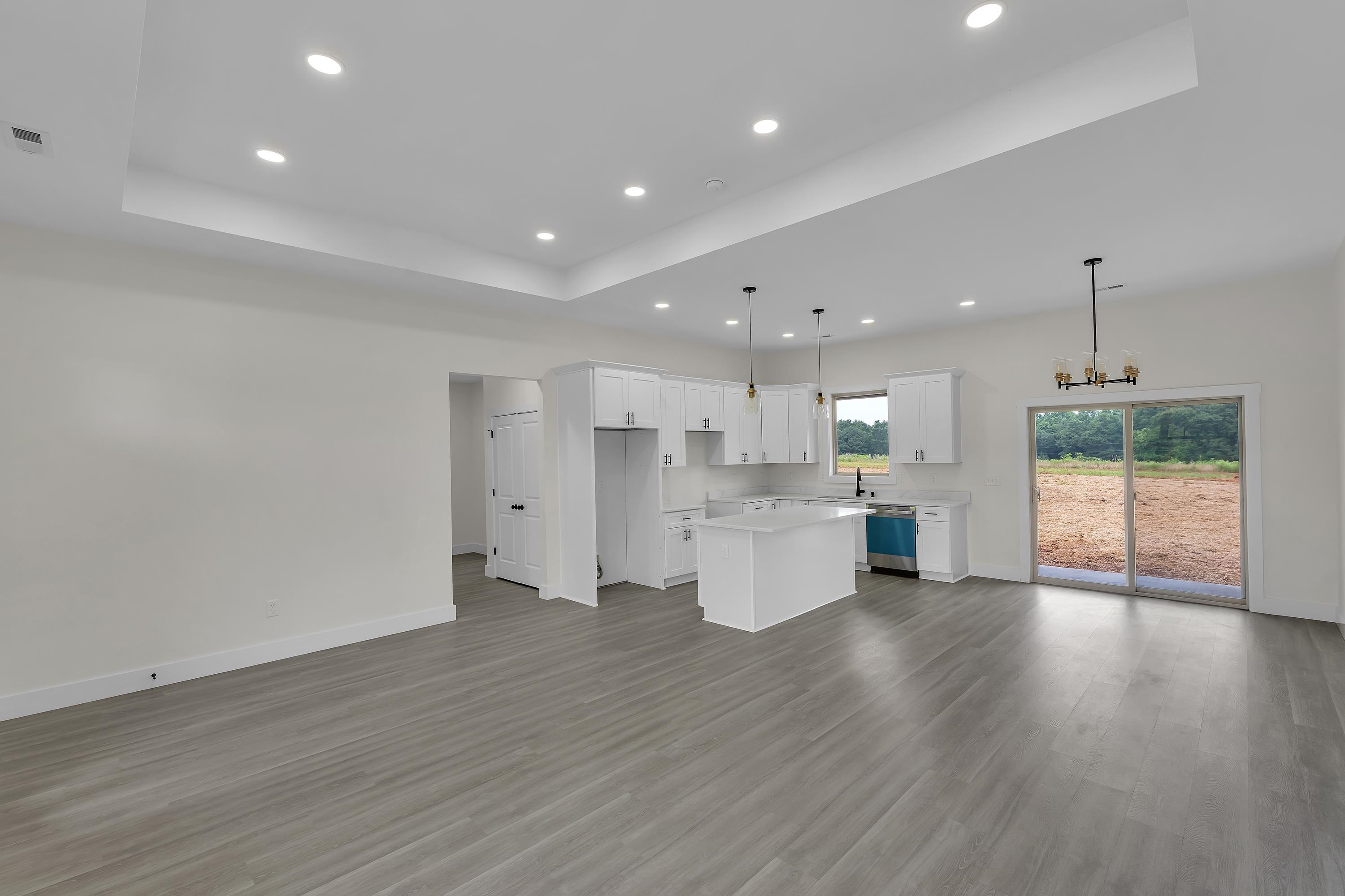 553 Bill Lattimore Road Chesnee, SC 29323 - Photo 3 of 16