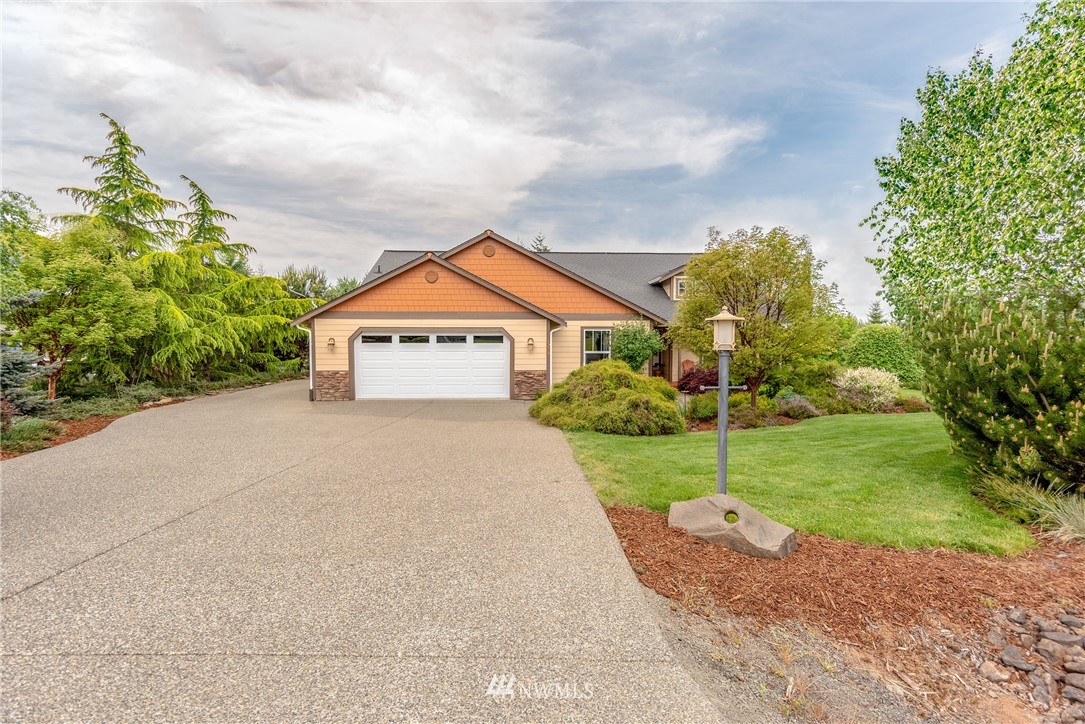 154 Garrett Loop Chehalis, WA 98532 - Photo 1 of 25