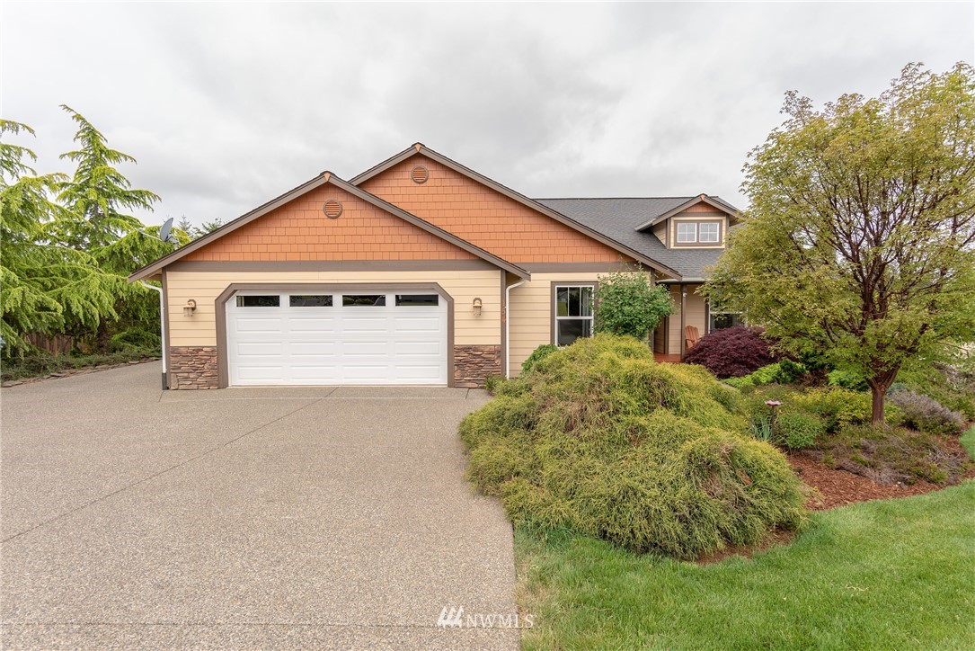 154 Garrett Loop Chehalis, WA 98532 - Photo 2 of 25