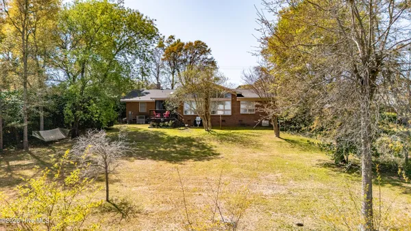 $715,000 | 215 Harbor Drive, Morehead City, NC 28557