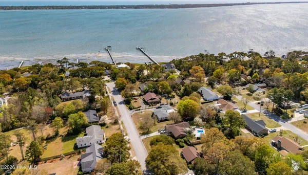 $715,000 | 215 Harbor Drive, Morehead City, NC 28557