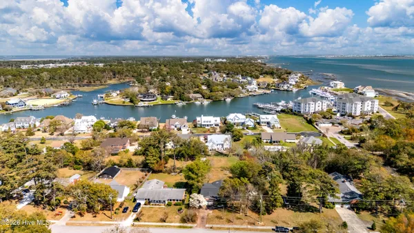 $715,000 | 215 Harbor Drive, Morehead City, NC 28557