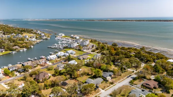 $715,000 | 215 Harbor Drive, Morehead City, NC 28557