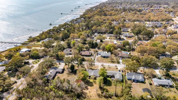 $715,000 | 215 Harbor Drive, Morehead City, NC 28557