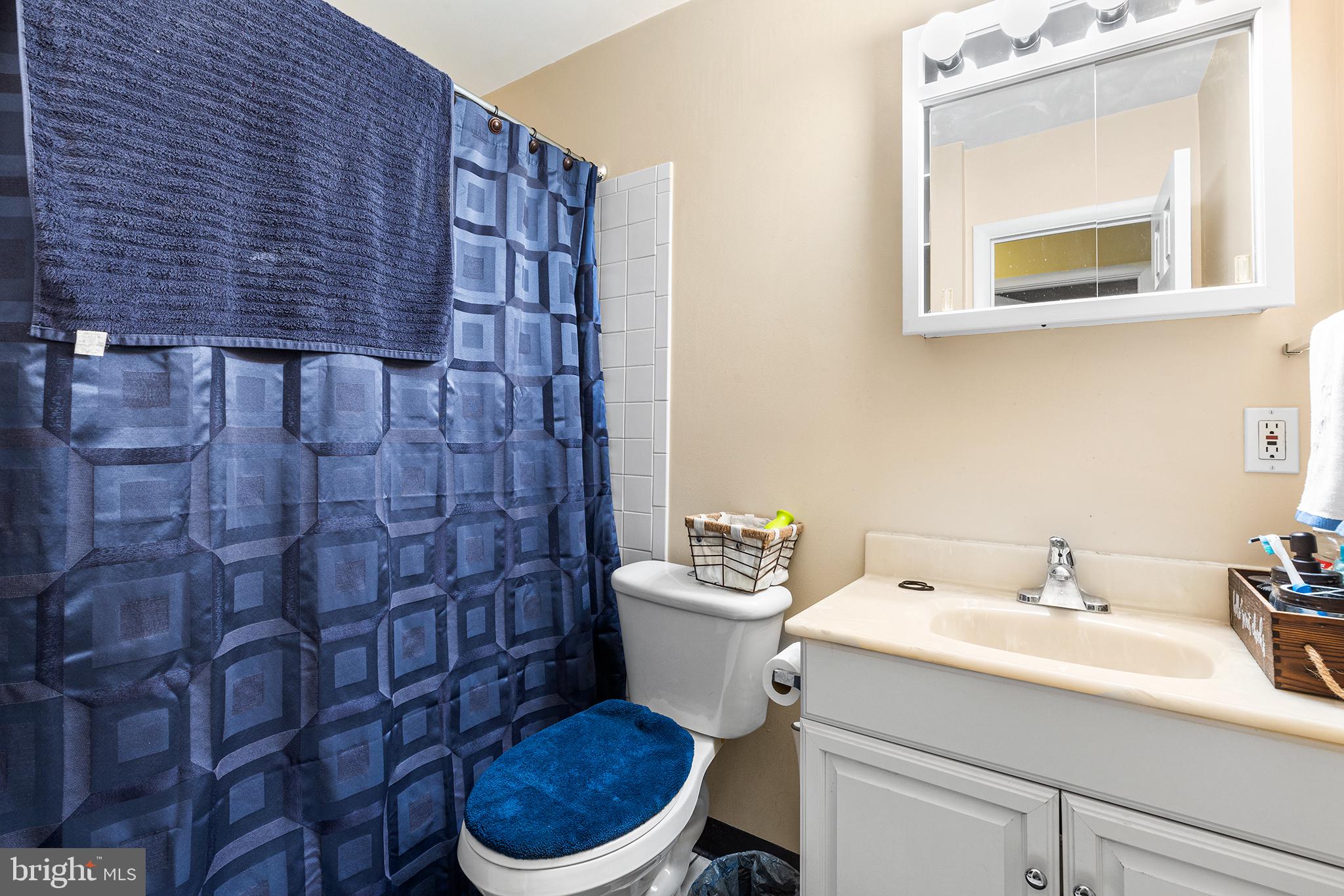 10106 Calera Road Philadelphia, PA 19114 - Photo 20 of 35 Gallery Image 20