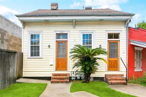 $549,000 | 1821 Sophie Wright Place, New Orleans, LA 70130