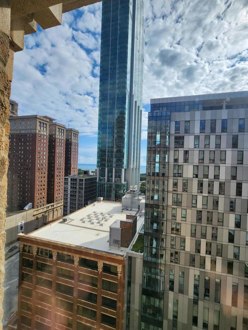 40 East 9th Street, Unit 1604 Chicago, IL 60605 - Photo 17 of 25 a bathroom with a sink and a shower
