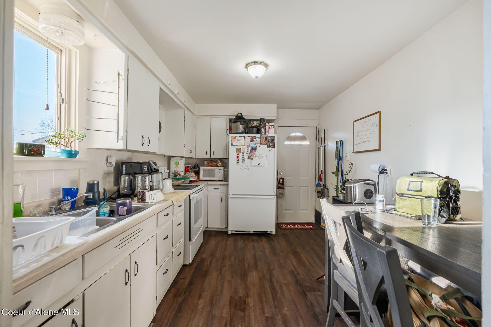34 Church Street Priest River, ID 83856 - Photo 12 of 26 Unit 1 Kitchen