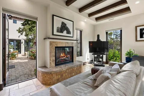 $4,350,000 | 7240 Camino De Arriba, Rancho Santa Fe, CA 92067