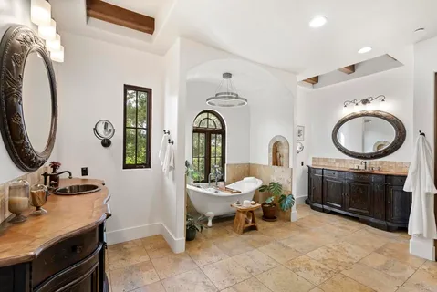 $4,350,000 | 7240 Camino De Arriba, Rancho Santa Fe, CA 92067