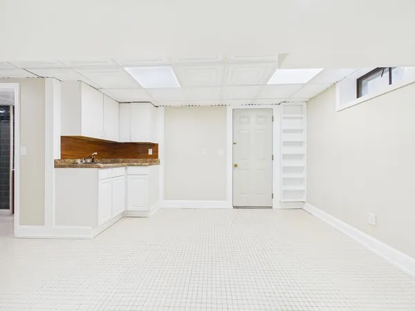 $517,000 | 786 Wildwood Road, New Bedford, MA 02745