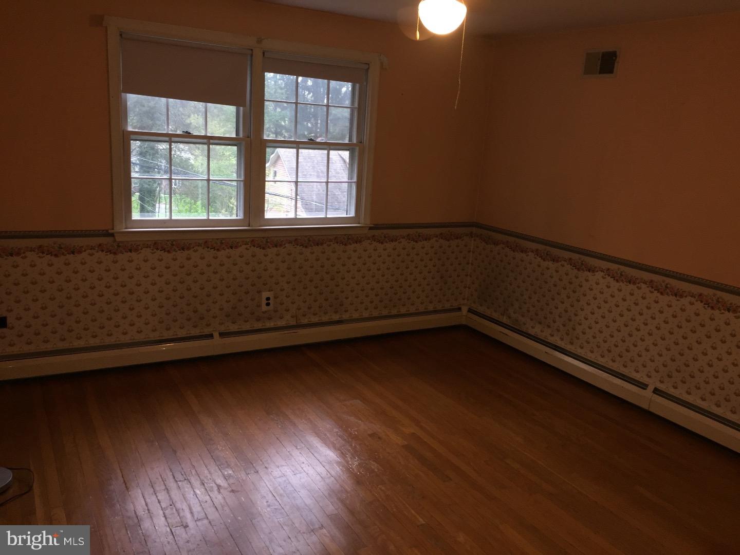 16 Walnut Road Newtown Square, PA 19073 - Photo 19 of 23 Bedroom 4