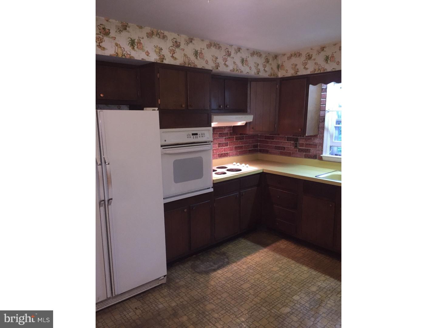 16 Walnut Road Newtown Square, PA 19073 - Photo 10 of 23 Kitchen