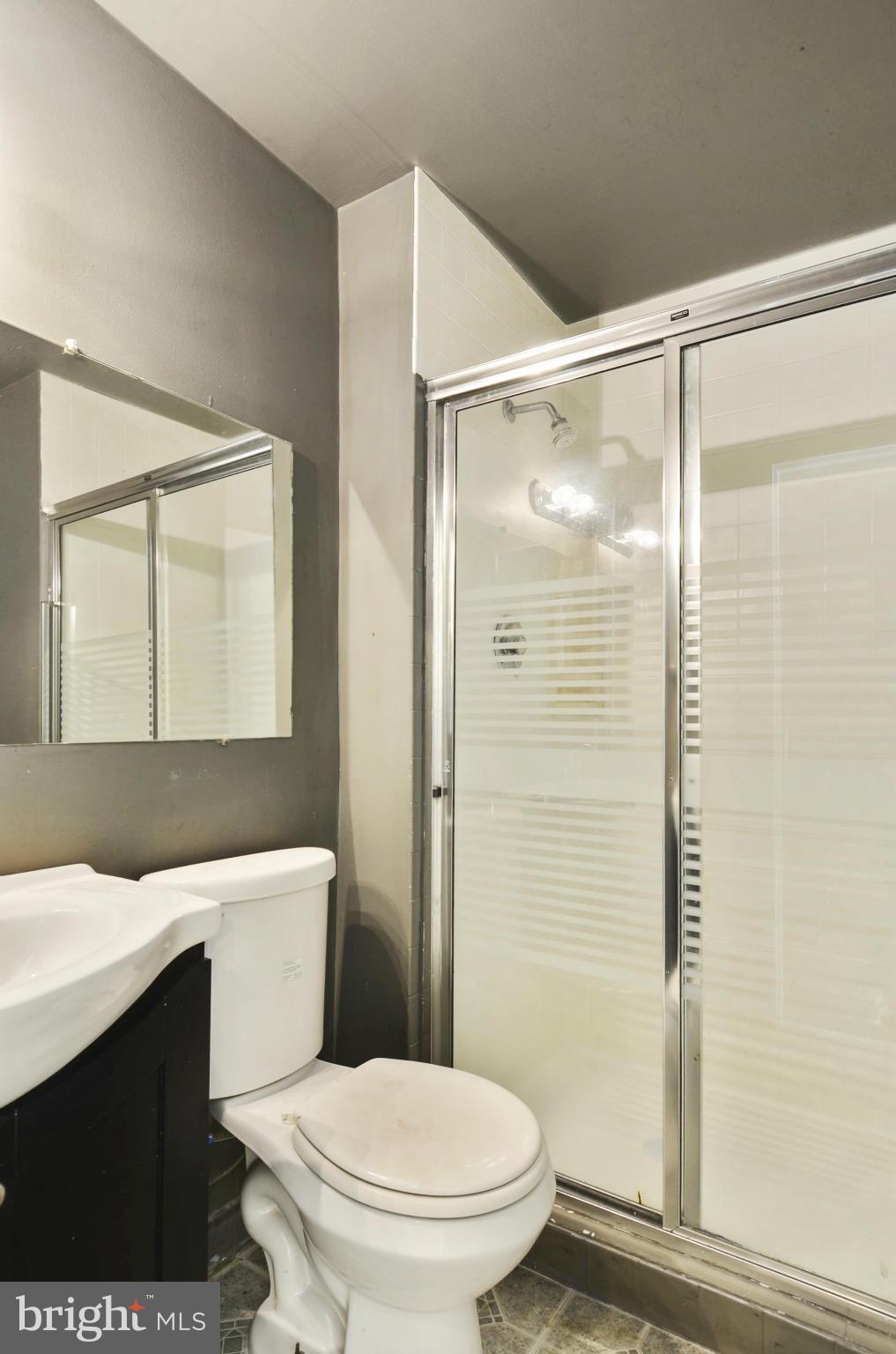 4 Delford Avenue Silver Spring, MD 20904 - Photo 17 of 30 Bath (Master)