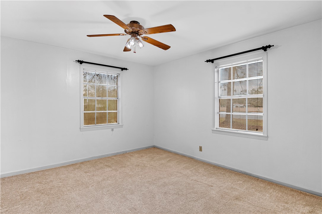13221 West Cleveland Street Nahunta, GA 31553 - Photo 5 of 24