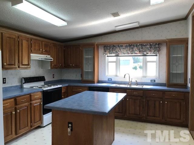6102 Old Roxboro Road Oxford, NC 27565 - Photo 6 of 13 Gallery Image 6